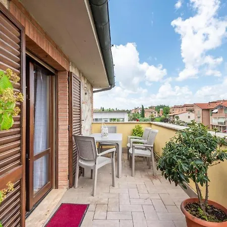 Апартаменты Theo House *