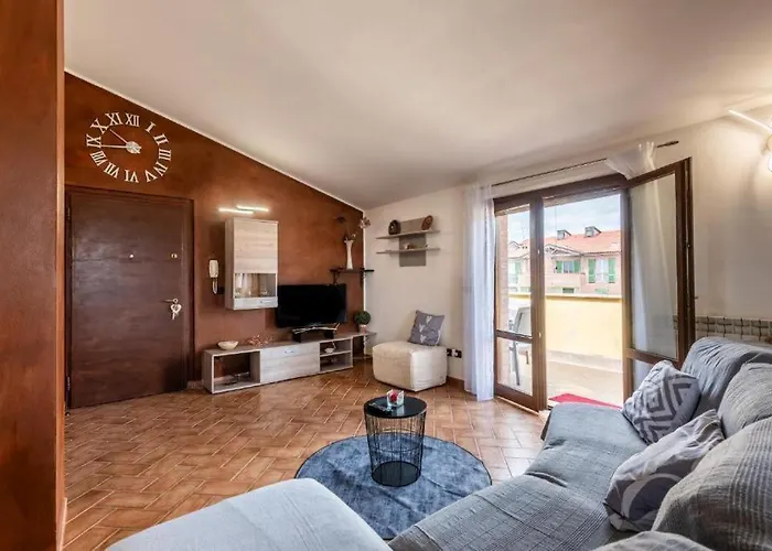 아파트 Theo House